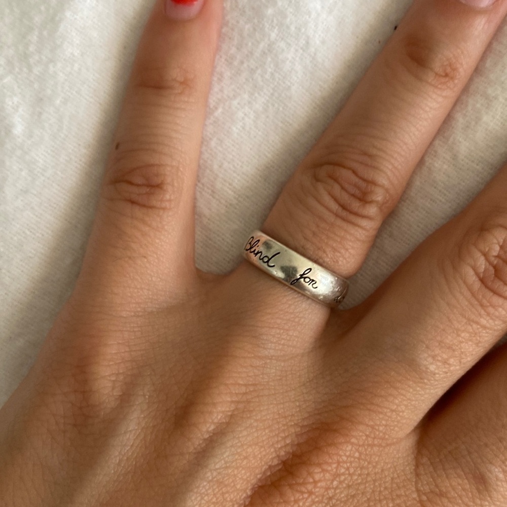 Gucci blind for love silver ring size 5